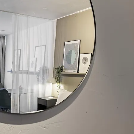 Apartment Spacious In Downtown